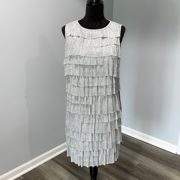 Julia Jordan size 10 dress silver sparkly holiday party special occasion - Picture 1 of 14